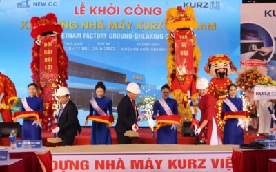 Lễ khởi công xây dựng Nhà máy sản xuất nhũ và màng mỏng công nghệ cao có diện tích 12 ha, tổng vốn đầu tư 40 triệu USD ở Khu công nghiệp CN Becamex Bình Định.