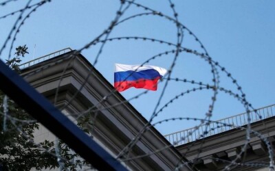 EU thông qua gói trừng phạt thứ 8 đối với Nga.