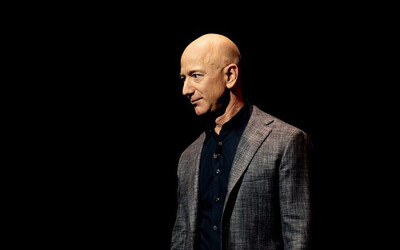 Thành công của Jeff Bezos đến từ sự nỗ lực không ngừng nghỉ.