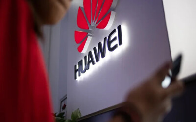 Truyền thông phương Tây đưa tin Mỹ đã ngừng cấp phép xuất khẩu công nghệ cho Huawei.