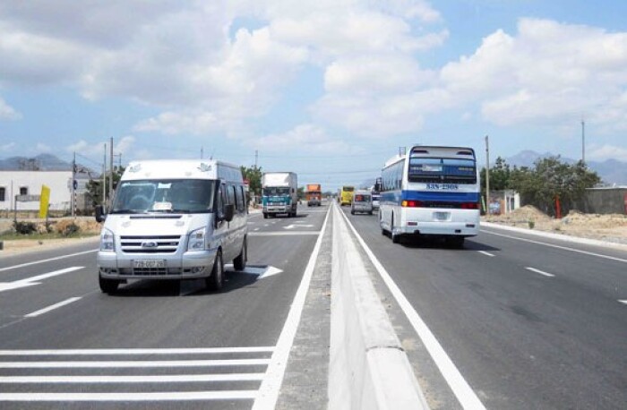 Thông xe 37km quốc lộ 1A đoạn Ninh Thuận sau 17 tháng thi công