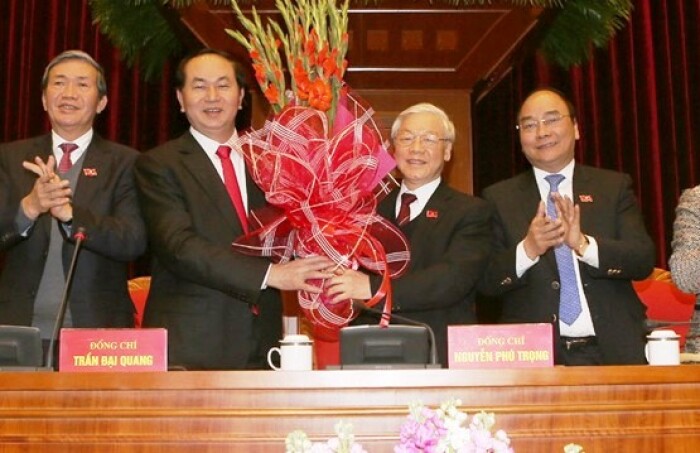 Ông Nguyễn Phú Trọng tái cử chức Tổng Bí thư, chuẩn bị công bố Bộ Chính trị khóa mới