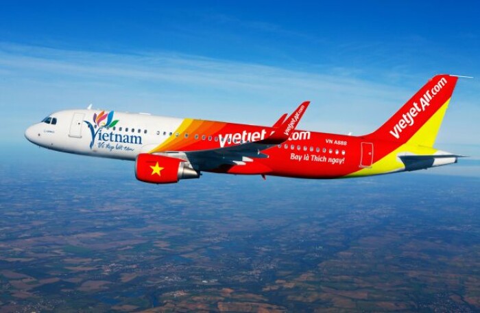 Tắc nghẽn hàng không, Việt Nam mở 'đường bay cao tốc'