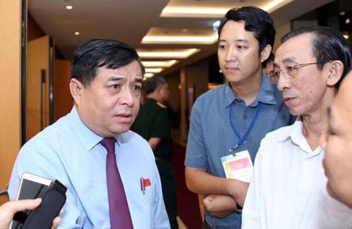 Bộ trưởng Nguyễn Chí Dũng: Có thể lấy đất sân golf để mở rộng Tân Sơn Nhất