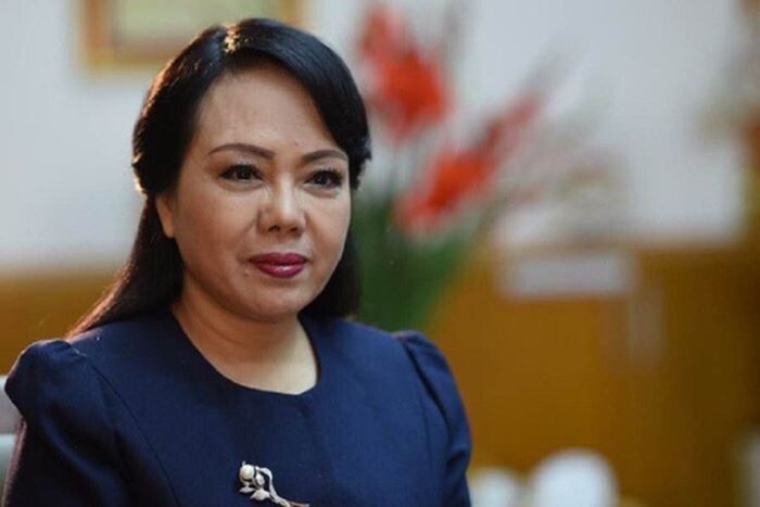 Bà Nguyễn Thị Kim Tiến bị cảnh cáo và miễn nhiệm chức vụ