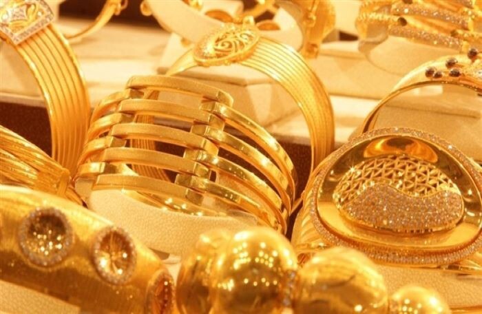 Giá vàng thế giới không vượt nổi ngưỡng 1.800 USD/ounce, trong nước giảm nhẹ