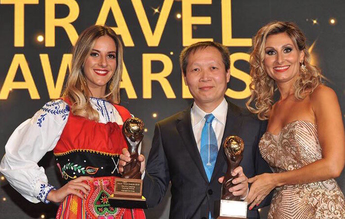 Vietnam Airlines 3 lần đoạt giải 'Oscar ngành du lịch'