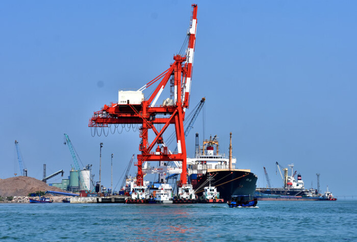 Cảng Quy Nhơn bị tố ‘sai phạm chồng sai phạm' trong thu phí tàu lai dắt