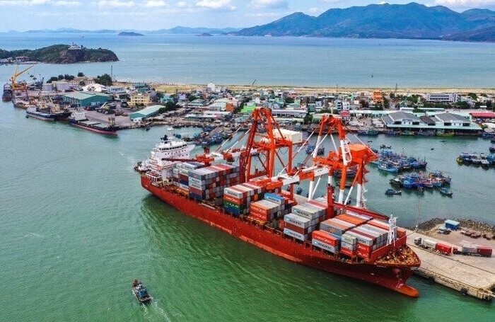Cảng Quy Nhơn hoàn thành kế hoạch 9,7 triệu tấn hàng trước 45 ngày