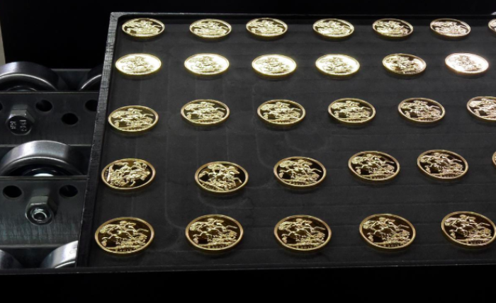 Chính phủ Anh ‘tuýt còi’ tiền số bảo chứng bởi vàng 'dựa hơi' tổ chức 1.100 tuổi