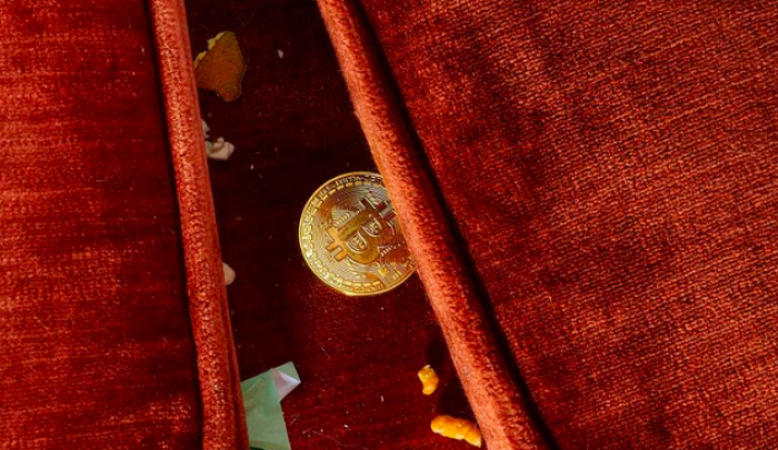 Giá tiền ảo hôm nay (14/12): Bong bóng đã nổ, liệu Bitcoin sẽ còn phục hồi?