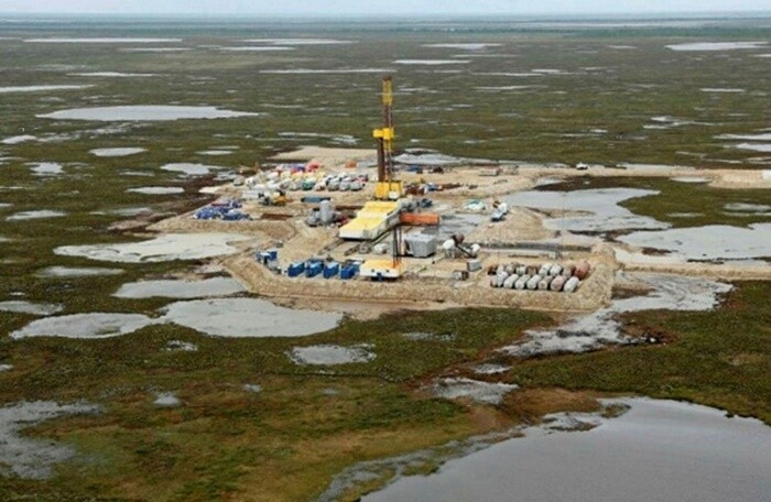 Equinor mua 550 triệu USD cổ phần của Rosneft ở Siberia