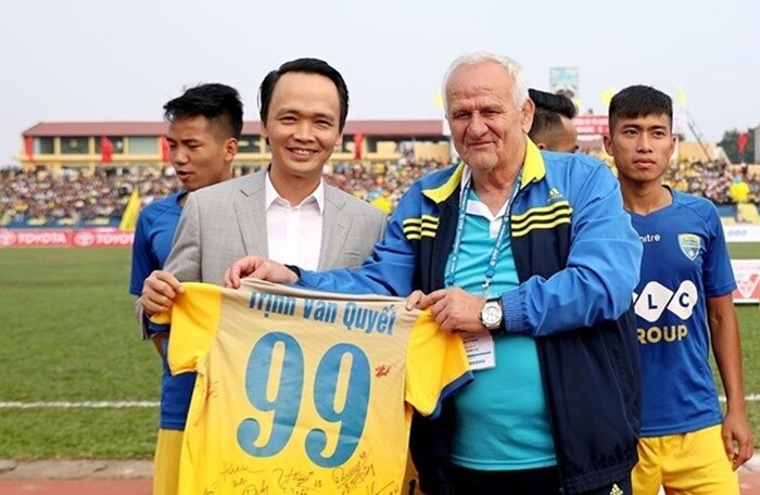 Doanh nhân tuần qua: Nóng chuyện tỷ phú Trịnh Văn Quyết muốn mua đội bóng Anh