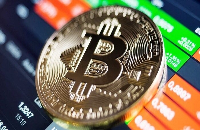 Giới chức ngân hàng thế giới cảnh báo về bong bóng Bitcoin