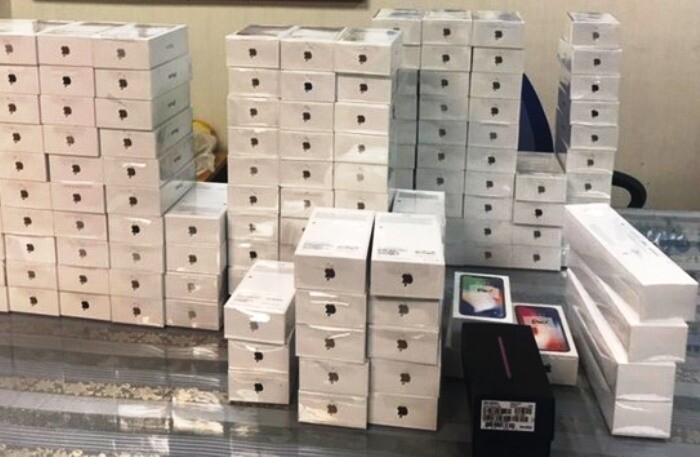 Lô hàng iPhone trị giá 6,5 tỷ đồng bị tạm giữ: Sẽ phạt hành chính hoặc khởi tố hành vi buôn lậu