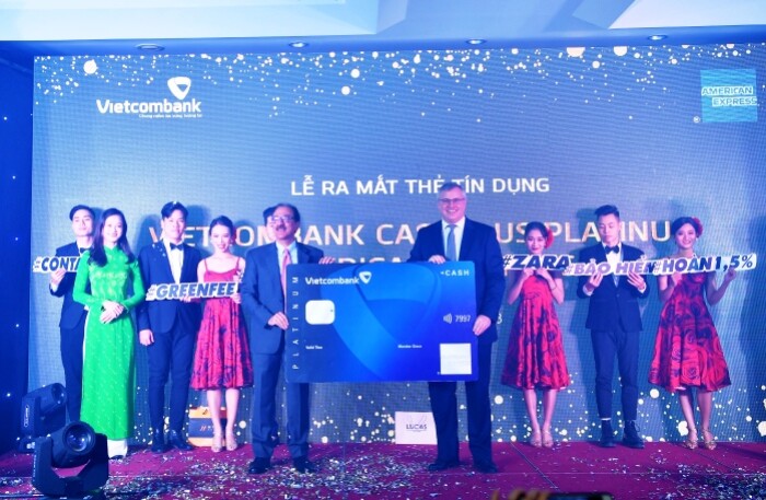 Vietcombank ra mắt thẻ tín dụng hoàn tiền Vietcombank Cashplus Platinum American Express
