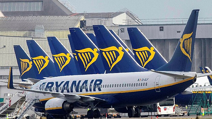 Hãng hàng không Ryanair dự báo lỗ kỷ lục hơn 1 tỷ USD