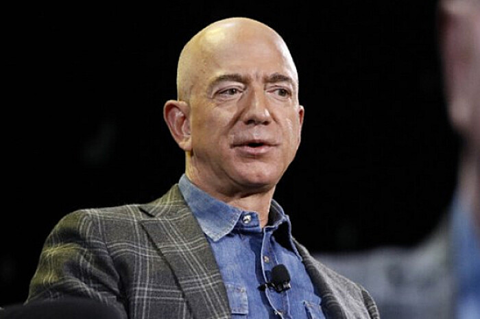 Tỷ phú Jeff Bezos tuyên bố sẽ từ chức giám đốc điều hành Amazon