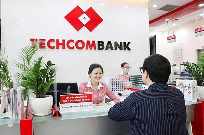 Con gái Chủ tịch Techcombank đăng ký mua hơn 22 triệu cổ phiếu TCB