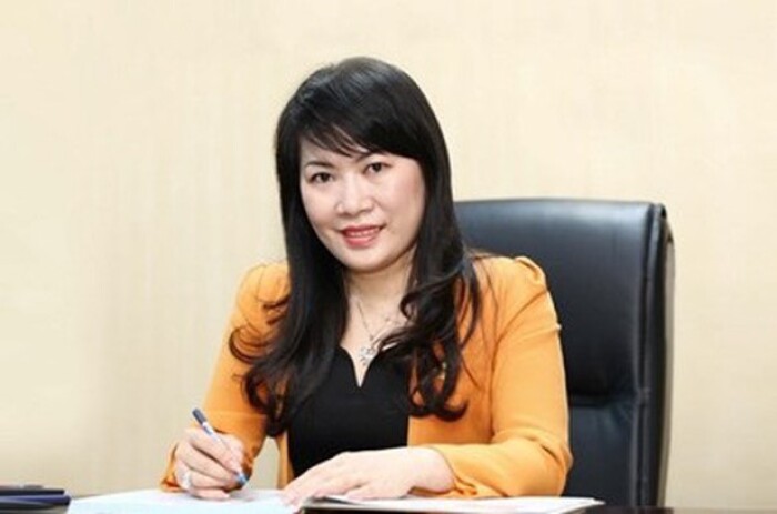 Bà Lương Thị Cẩm Tú ngồi 'ghế nóng' Chủ tịch Hội đồng Quản trị Eximbank