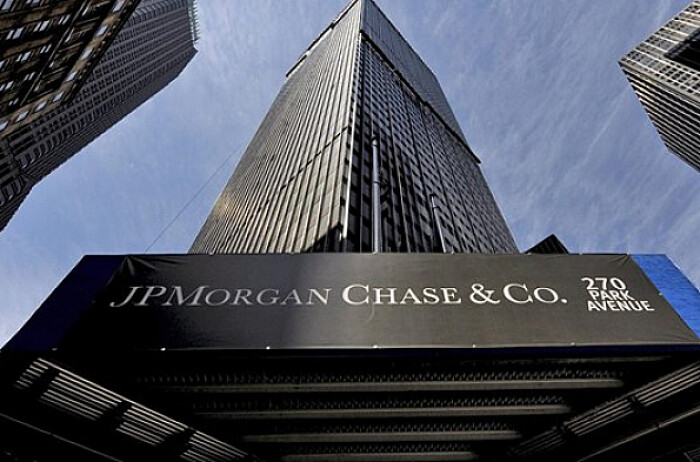 Ngân hàng JPMorgan lớn nhất nước Mỹ báo cáo lợi nhuận giảm 42%