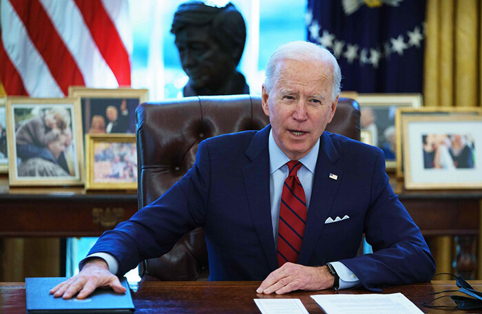 Ông Biden ký đạo luật quốc phòng 770 tỷ USD, có khoản để 'răn đe Trung Quốc'