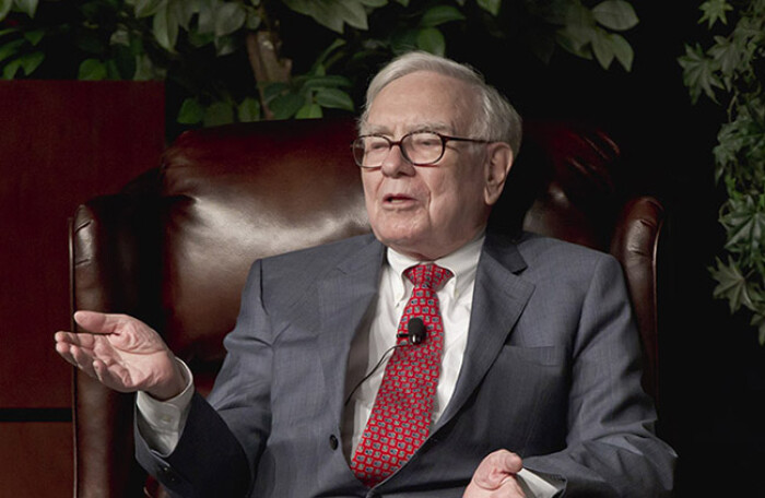Warren Buffett đầu tư 1,3 tỷ USD vào ba hãng hàng không Mỹ