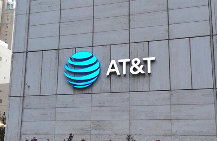 AT&T bảo vệ thương vụ thâu tóm Time Warner