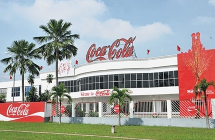 Tạm dừng lưu thông 13 loại nước uống của Coca Cola Việt Nam
