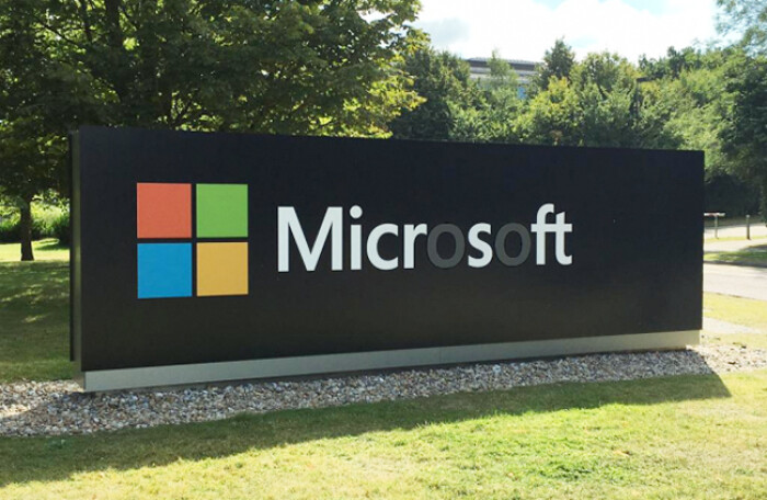 Microsoft, Google đồng loạt bỏ chữ A, B, O trong logo