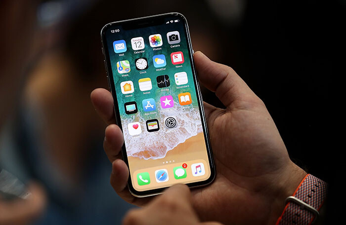 Apple sẽ trở thành công ty nghìn tỷ USD trong năm 2018 nhờ iPhone X