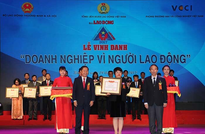 BIDV dành giải thưởng 'Doanh nghiệp vì Người lao động' năm 2017