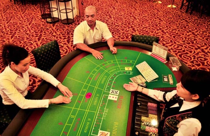 Casino gặp khó trước ngày mở cửa cho người Việt
