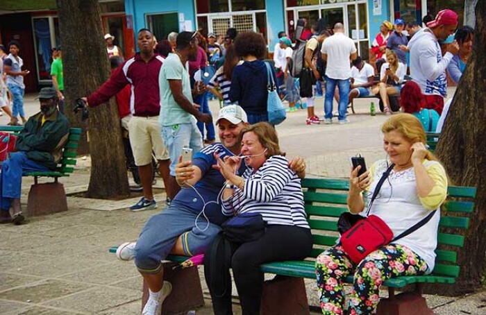 Cuba - Quốc gia có mức sử dụng mạng xã hội tăng mạnh nhất thế giới