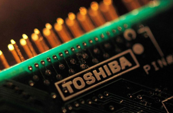 Toshiba có thể bán mảng chip cho Western Digital