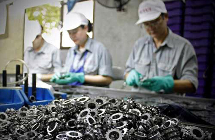 Báo cáo về thực trạng và giải pháp thúc đẩy phát triển công nghiệp hỗ trợ Việt Nam