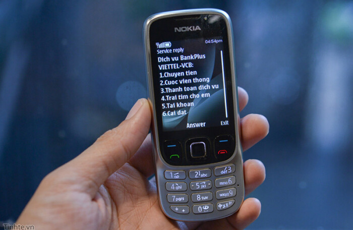 Vietcombank tăng phí dịch vụ Mobile BankPlus