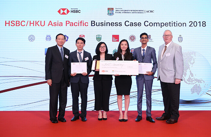 RMIT Việt Nam đạt giải nhì Cuộc thi Giải quyết tình huống kinh doanh HSBC/HKU