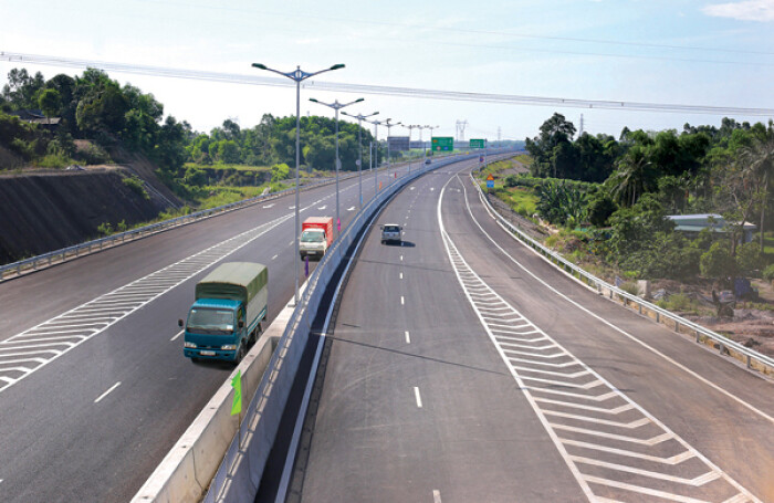 Cao tốc Bắc-Nam 'ngốn' gần 120.000 tỷ đồng cơ bản thông xe vào 2021