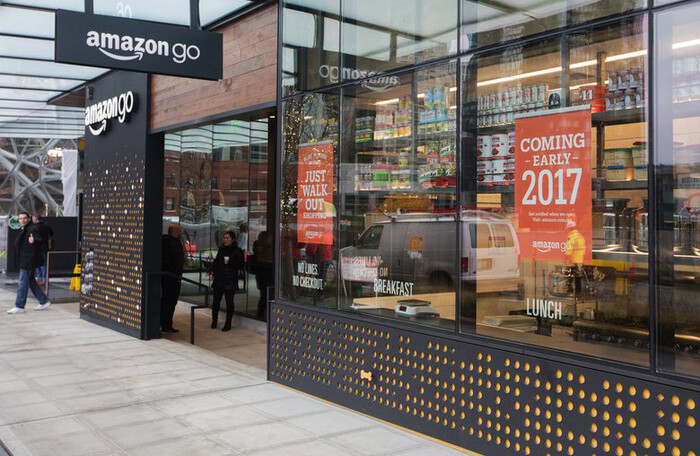 Amazon 'chiến đấu' với Walmart tại Ấn Độ như thế nào?