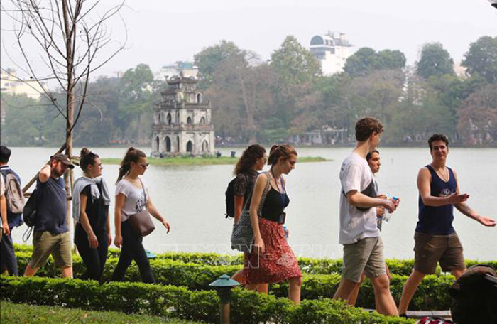 Gần 20.000 khách quốc tế hủy tour đến Hà Nội vì dịch Covid-19