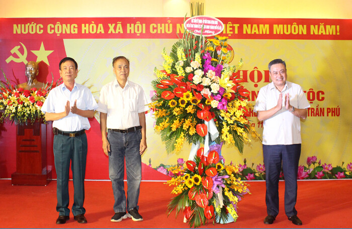 Chủ tịch Hà Nội mong người dân đoàn kết, xây dựng các khu dân cư ngày càng phát triển