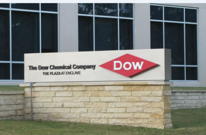 Dow Chemical - DuPont, hai đại gia hóa chất Mỹ tính nước sáp nhập