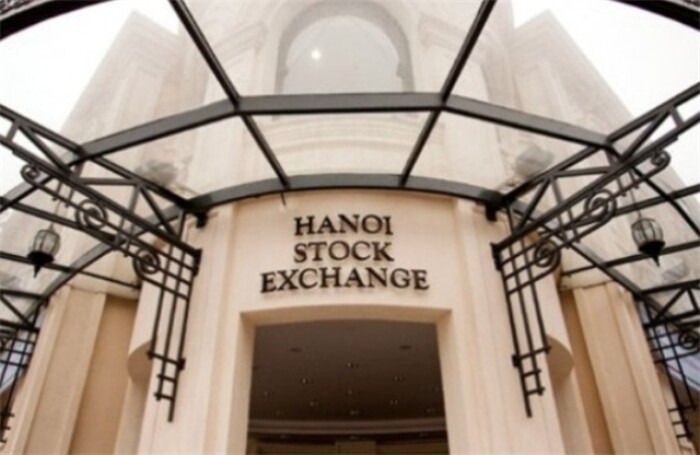 Thị trường cổ phiếu HNX tháng 11: Giá trị giao dịch giảm gần 14%