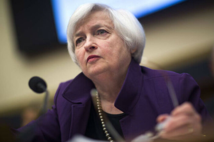 USD mất giá mạnh trước thông tin Fed có thể sẽ chưa nâng lãi suất