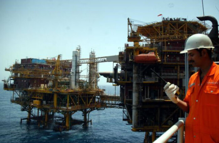 Ả Rập Xê Út tăng giá dầu xuất khẩu sang châu Á và châu Âu