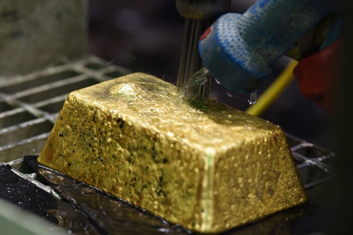 Rớt khỏi đỉnh 40 triệu, vàng mất hơn 1,7 triệu đồng/lượng sau 3h đồng hồ
