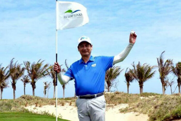 Golf thủ U60 giành giải thưởng Hole in one trị giá 7 tỷ đồng 