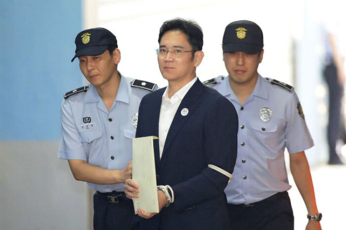 Người thừa kế bị kết án 5 năm tù, Samsung vẫn chưa có 'kế hoạch B'