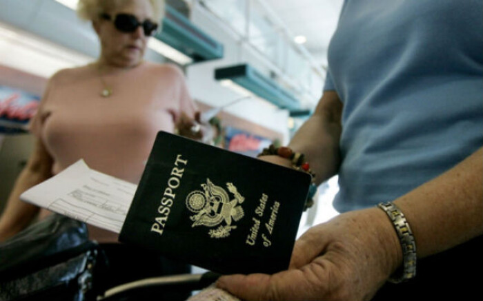 Mỹ hạn chế cấp thị thực cho công dân 4 nước từ chối tiếp nhận người hồi hương